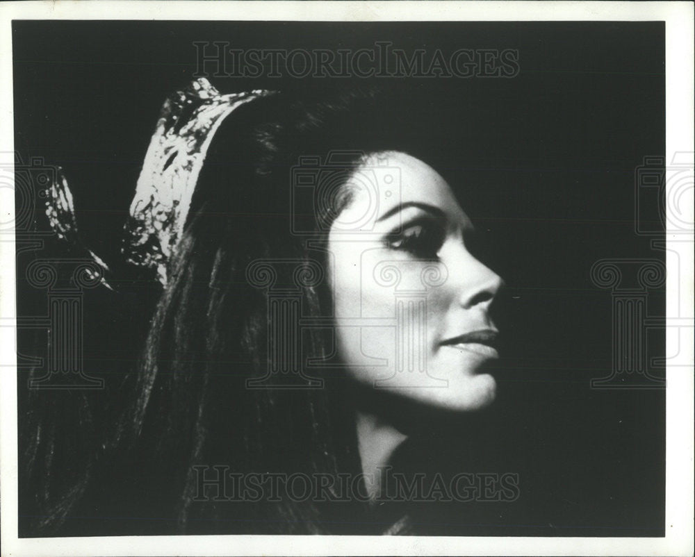 1975 Press Photo Joan Diener,actress - Historic Images