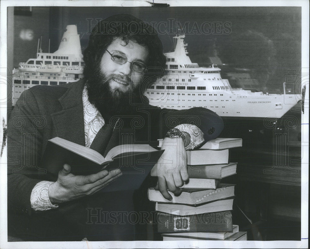 1973 Press Photo Digby Diehl,book editor - Historic Images