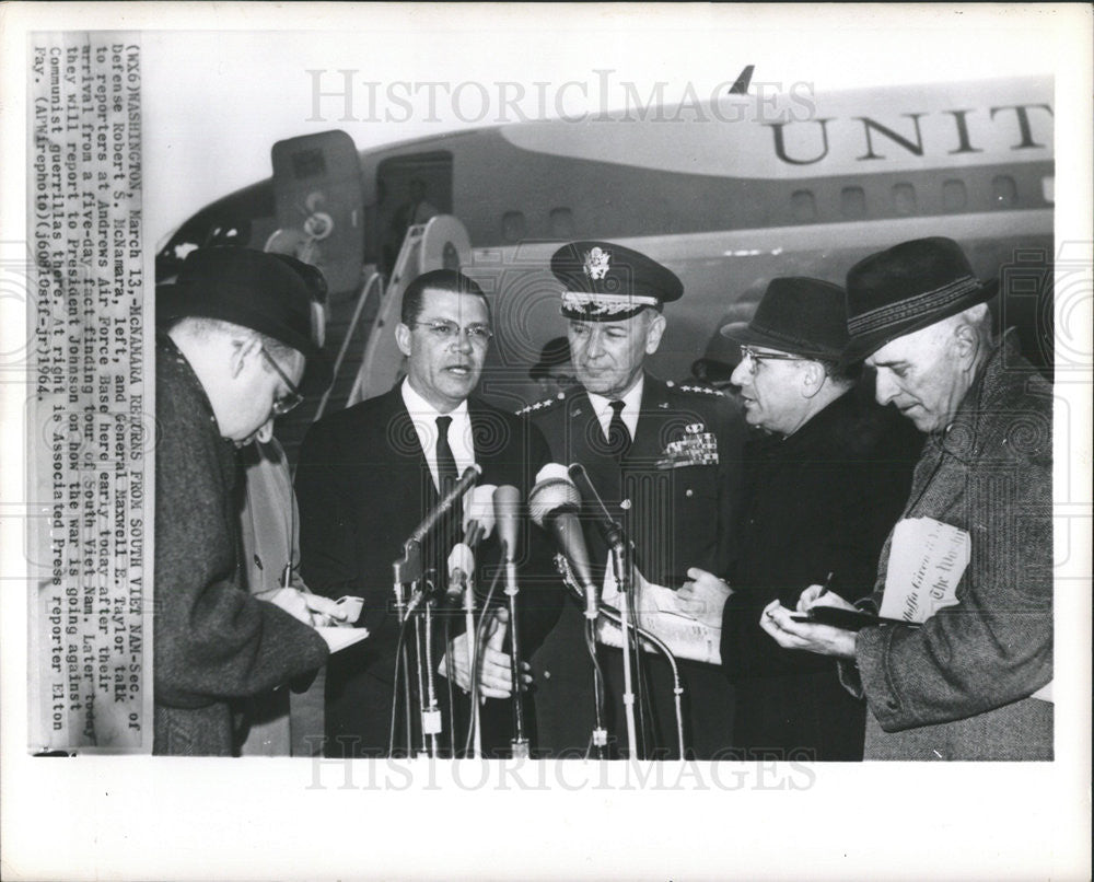 1964 Press Photo Sec. of Defense Robert McNamara &amp; Gen. Maxwell Taylor - Historic Images