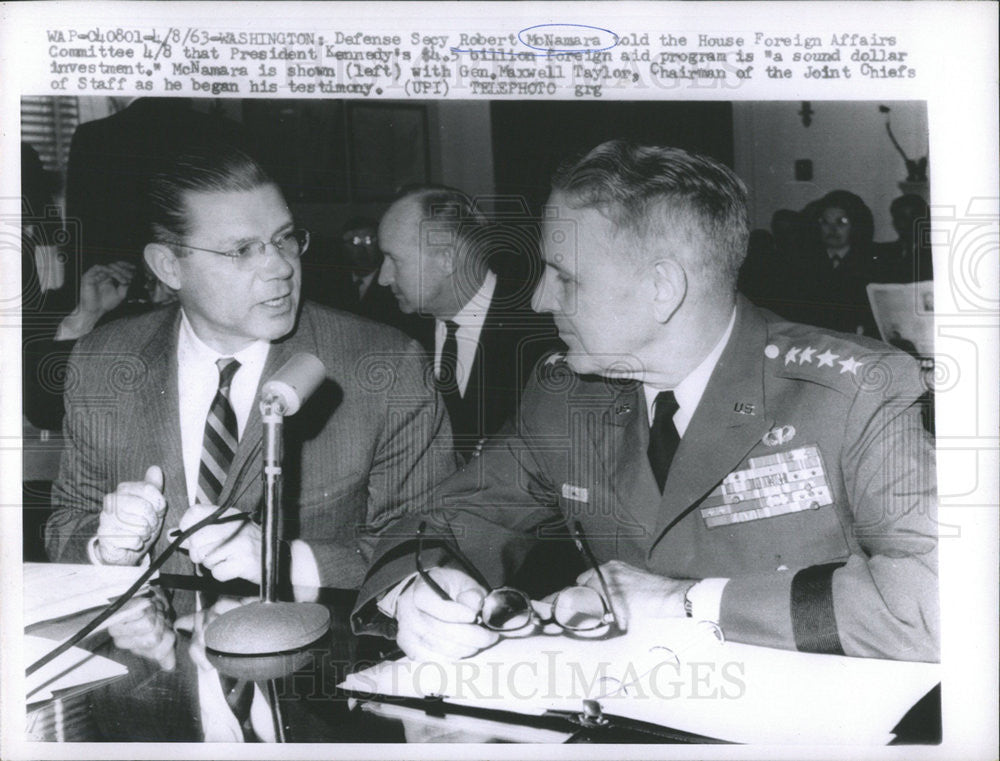 1963 Press Photo Robert Strange McNamara Defense Secretary Maxwell Taylor - Historic Images