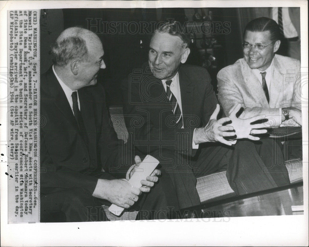 1964 Press Photo Robert Strange McNamara Maxwell Taylor Dean Rusk Vietnam - Historic Images