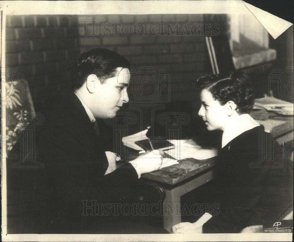 1934 Press Photo King Laudner Jr with David Selznick - Historic Images