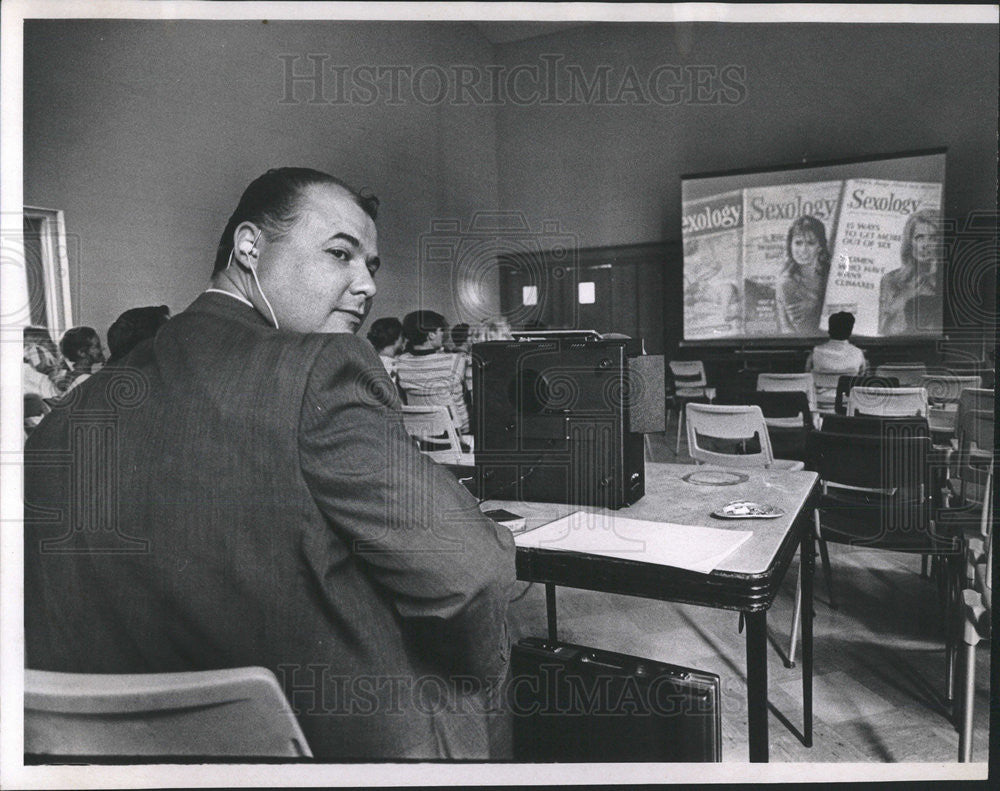 1970 Press Photo John DeFriend Local Executive Officer of Motorede John Birch - Historic Images