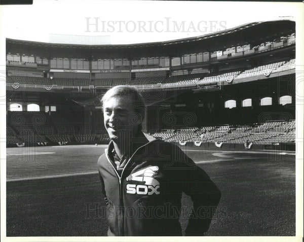 PRESS PHOTO ROGER BOSSARD CHICAGO WHITE SOX HEAD GROUNDSKEEPER ...