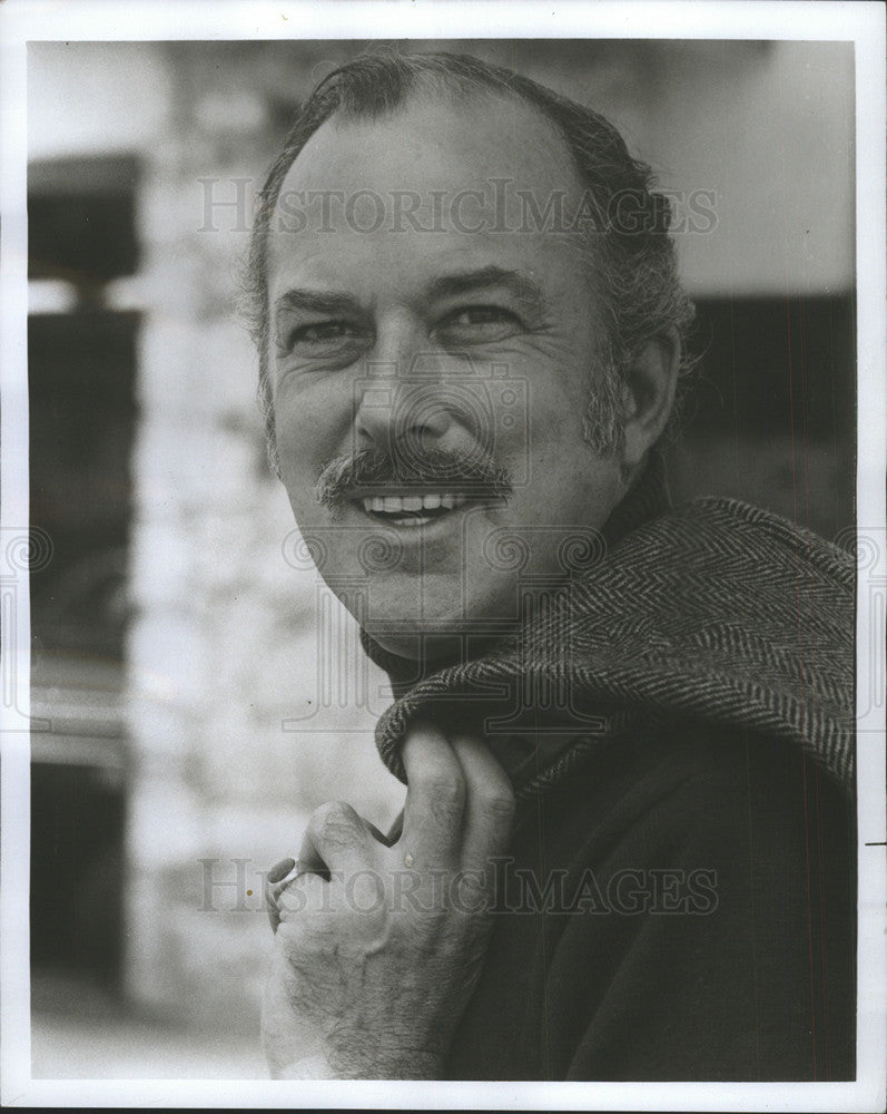 1976 Press Photo Michael Evans My Fair Lady The Marriage Go-Round - Historic Images