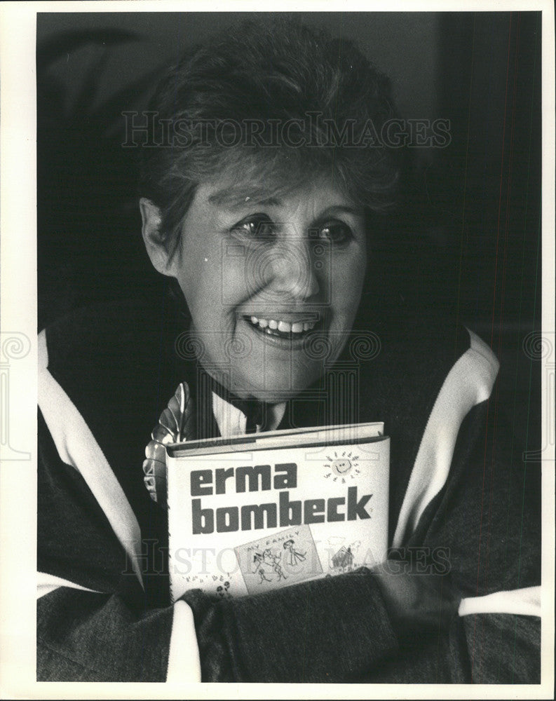 1996 Press Photo Erma Louise Bombeck American humorist Columnist Died - Historic Images