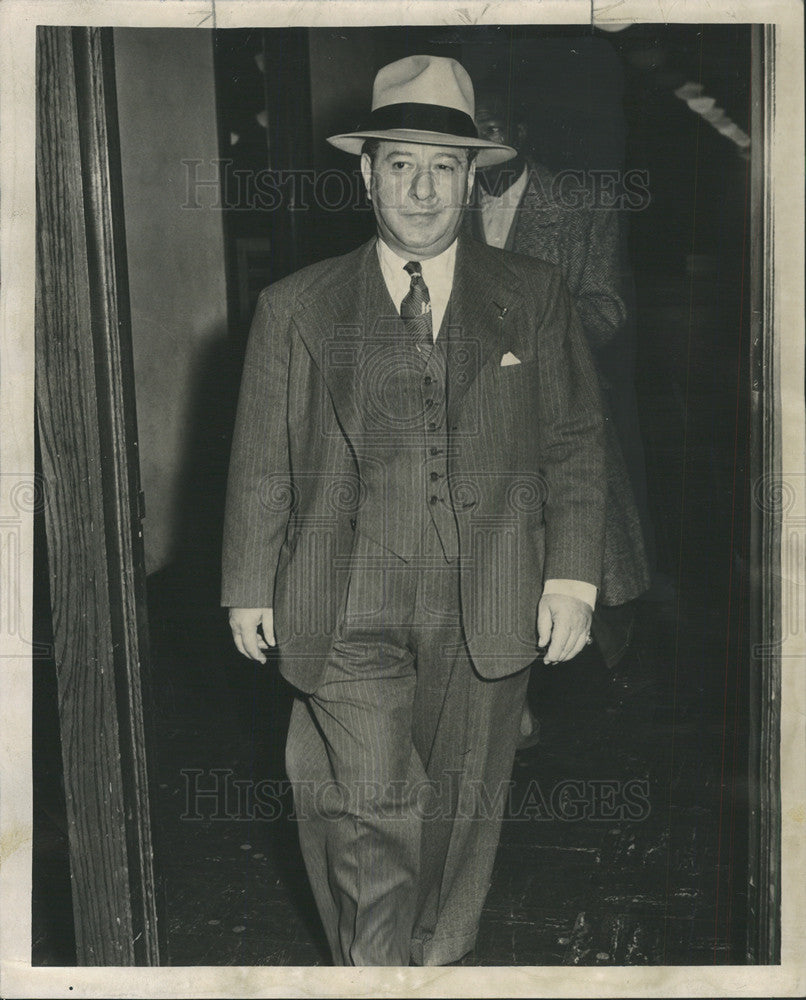 1950 Press Photo William Brantman-- The bookkeeper. - Historic Images