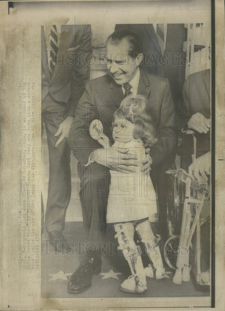 1970 Press Photo Easter Seal Girl Lori Jean Bowen Richard Nixon - Historic Images