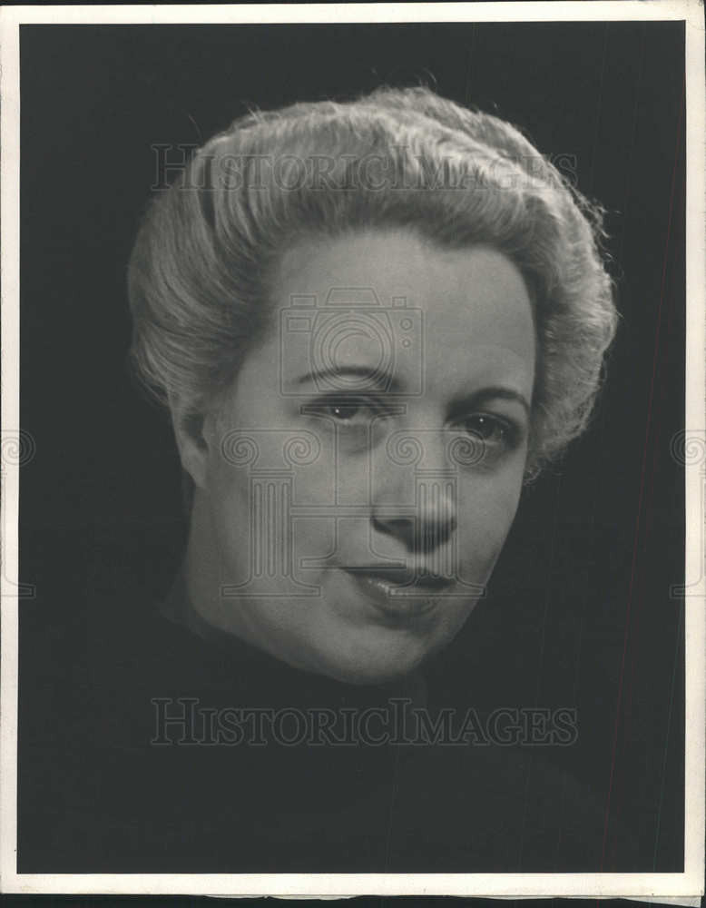 Press Photo Lillian Boguslawski American Pianist Music Teacher Composer Editor - Historic Images