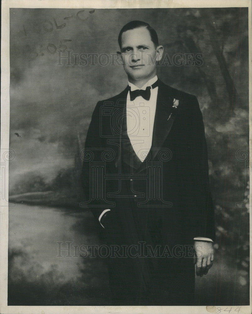 1943 Press Photo John Pisano found with three bullet wound in his head. - Historic Images