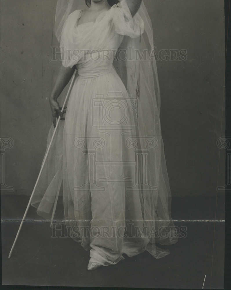 Press Photo John Laughlin American film television actor wife - Historic Images