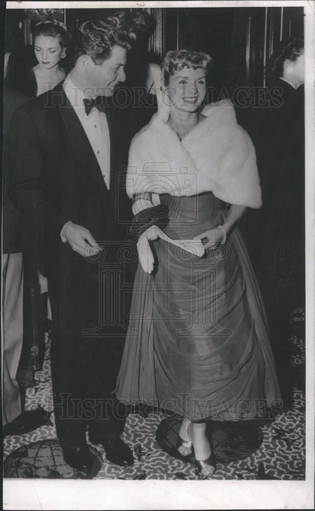 Press Photo Debbie Reynolds American actress singer Eddie Fisher entertainer - Historic Images