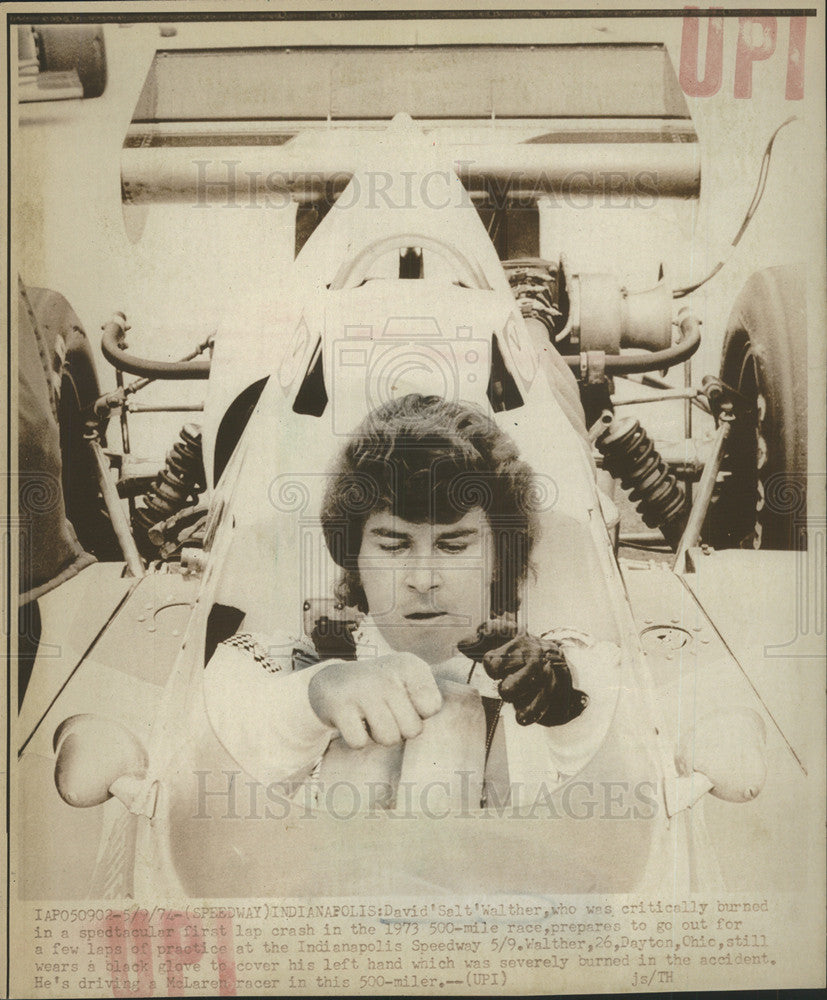 1976 Press Photo DAVID &#39;SALT&#39; WALTHER DRIVER CART CAR - Historic Images