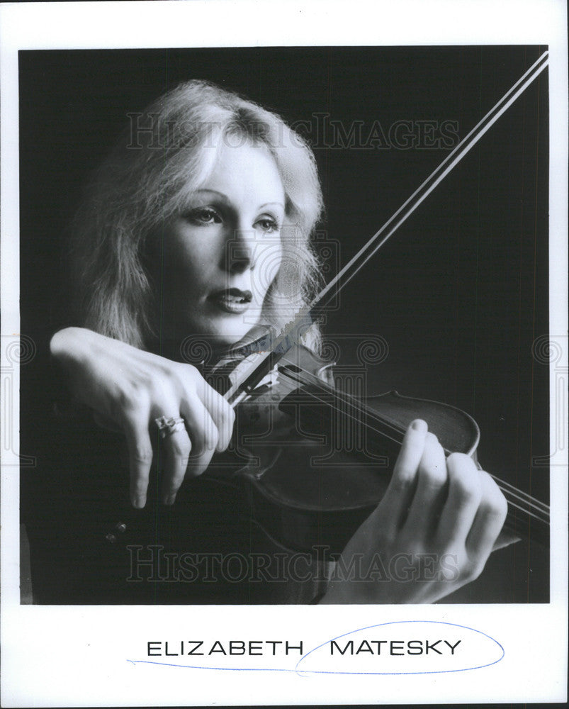 1977 Press Photo Elizabeth Matesky Violin Musician - Historic Images