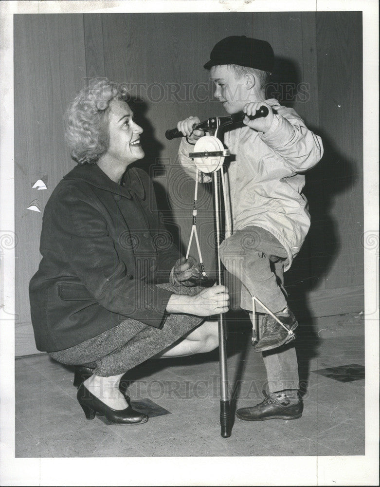 1961 Press Photo Appleton Mason and Bruce Taubensee - Historic Images