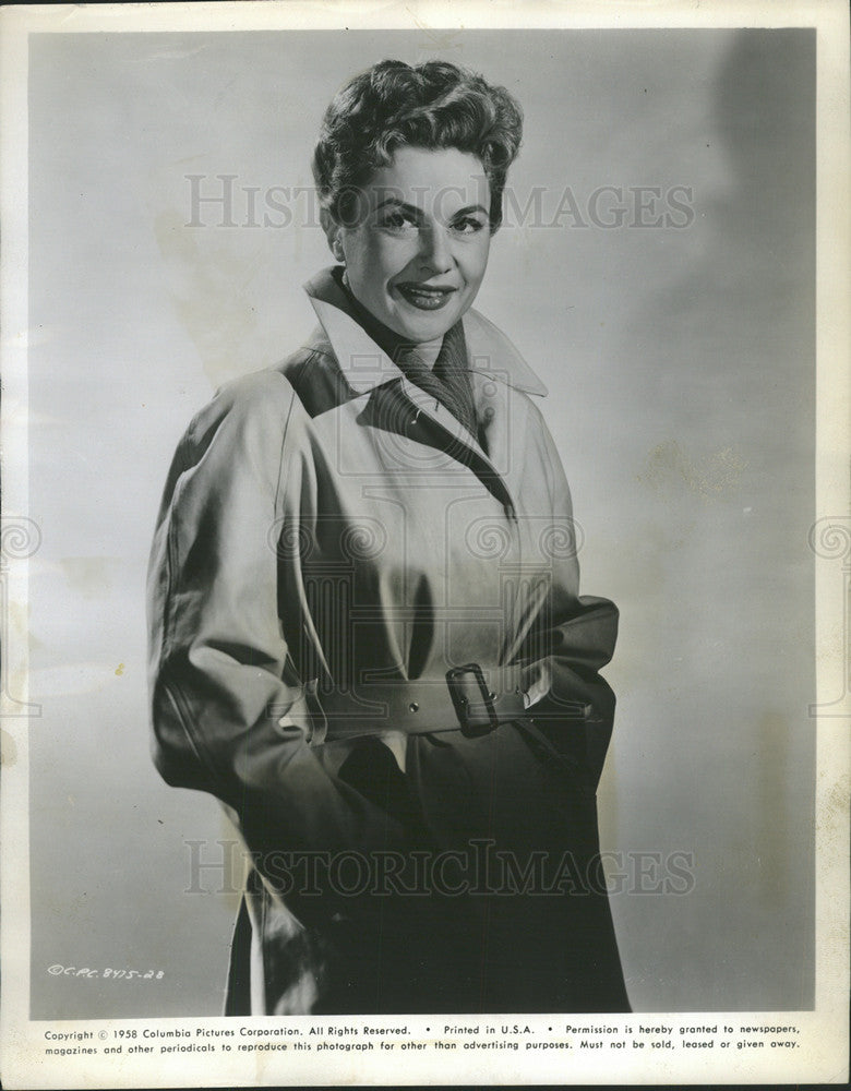 1958 Press Photo Nicole Maurey Actress Best Of Enemies Columbia Film - Historic Images