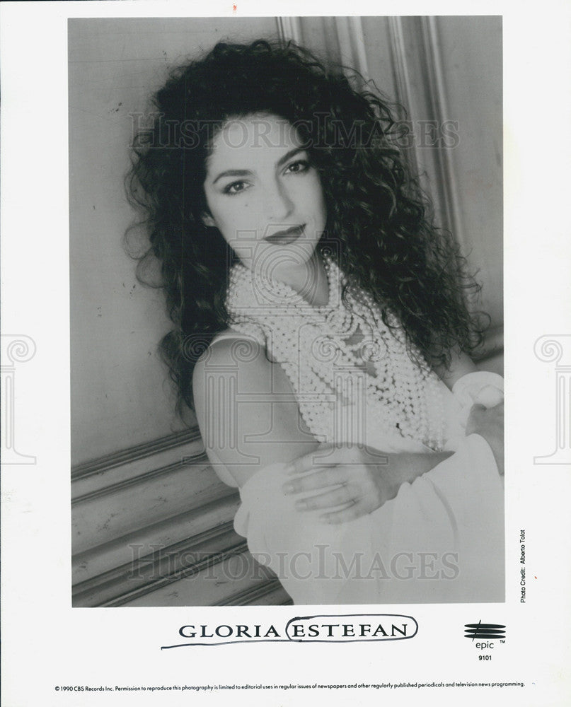 1990 Press Photo Singer Gloria Estefan - Historic Images