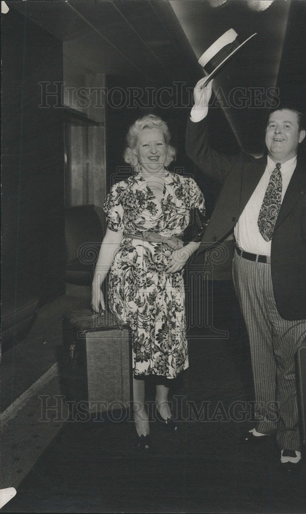 1942 Press Photo Peacock Alley Congress Hotel Dr E C Reynolds - Historic Images