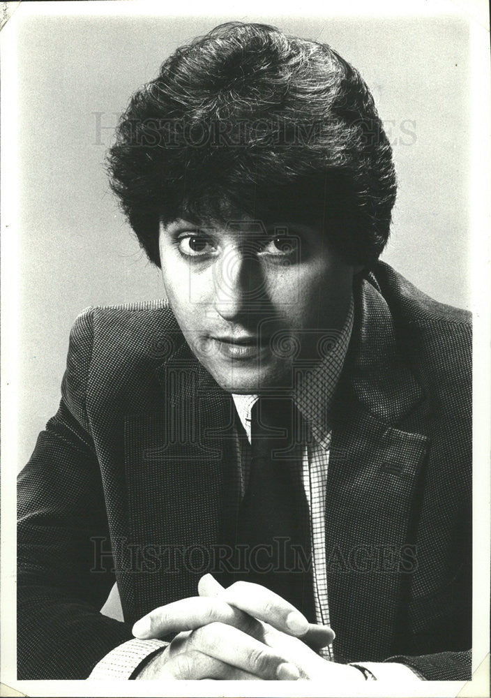 Press Photo Gary Deeb Writer - Historic Images