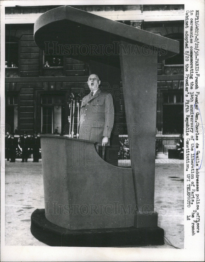 1958 Press Photo Premier Charles de Gaulle addresses police officers - Historic Images