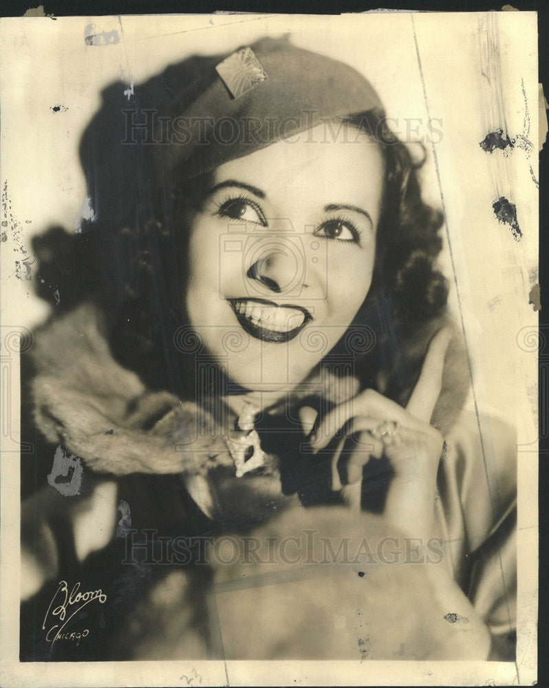 1933 Press Photo Sally Swet,singer - Historic Images