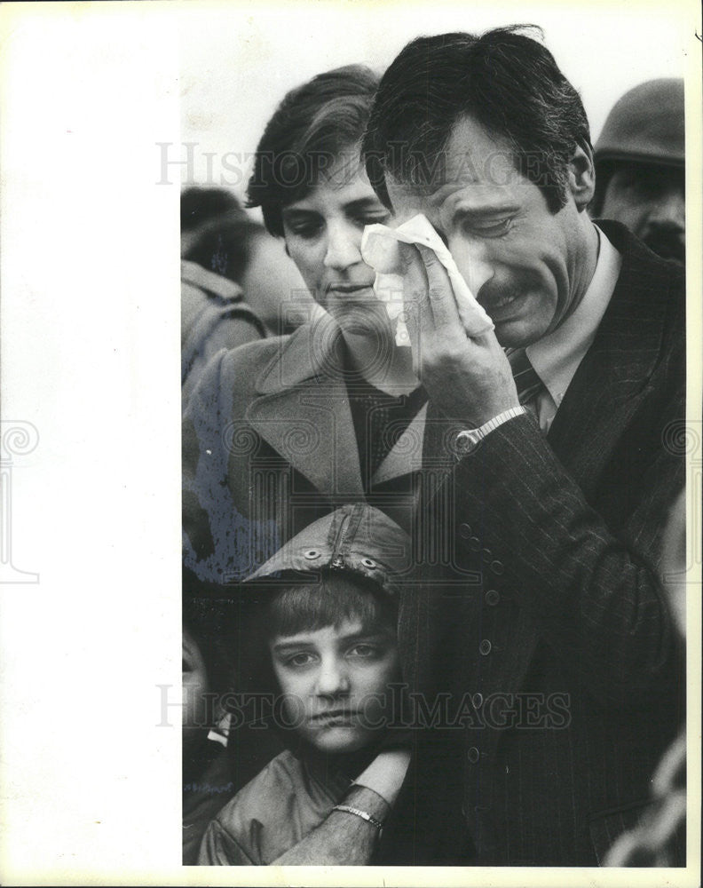 1987 Press Photo Mourners at Mosque - Historic Images