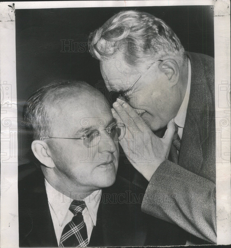 1948 Press Photo Officials Whispering at United Nations Committee Session-Paris - Historic Images