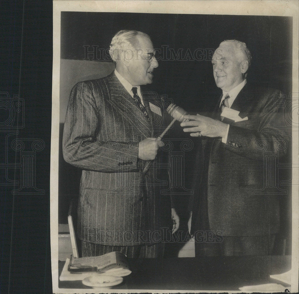 1951 Press Photo Edwin Friendly American Newspaper Publishers Association - Historic Images