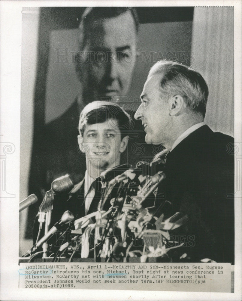 1968 Press Photo Eugene McCarthy American Politician son Michael News conference - Historic Images