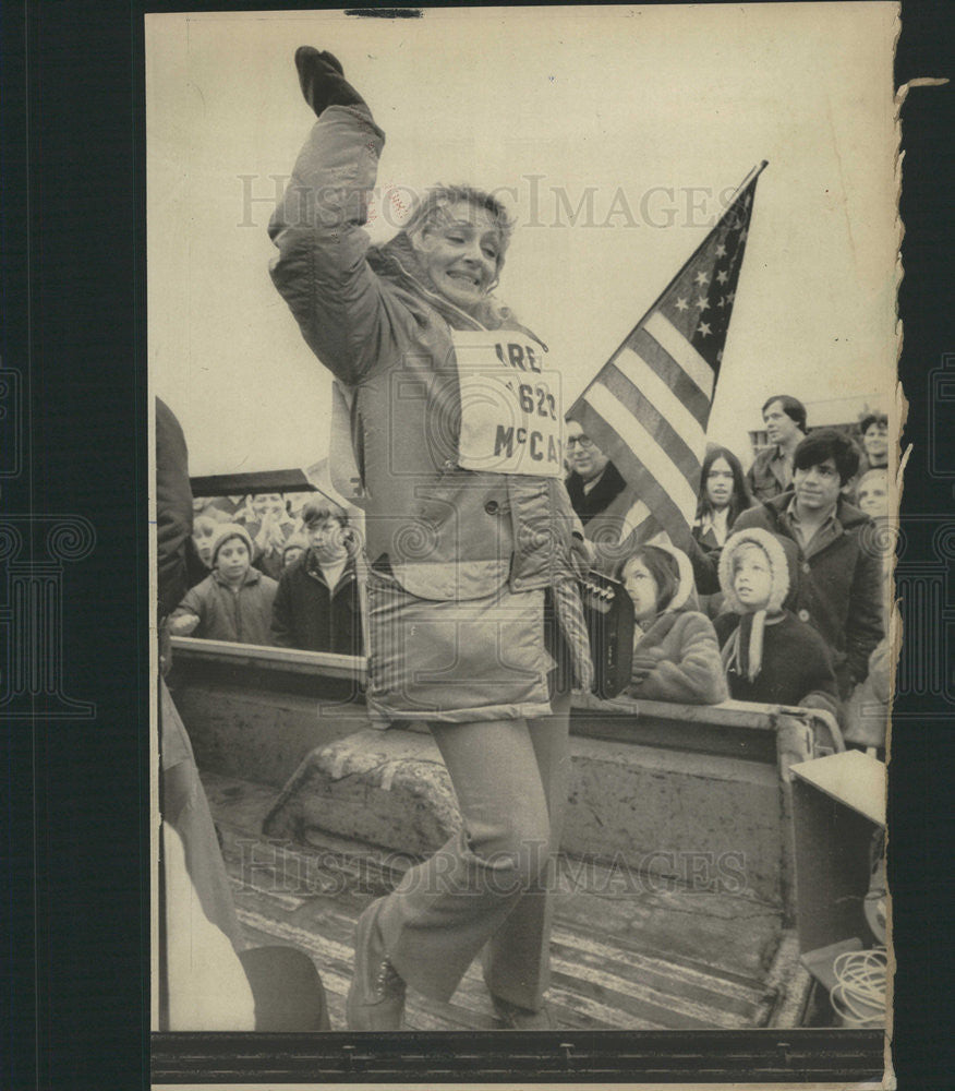 1972 Press Photo Irene McCabe anti-busing leader march Washington DC - Historic Images