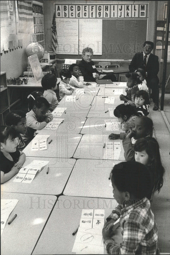 1977 Press Photo Education Commissioner Ernest Boyer - Historic Images