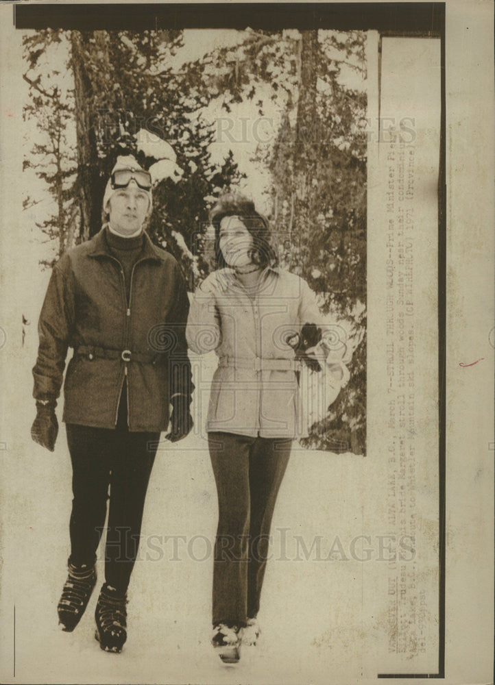 1971 Press Photo Canadian Prime Minister Pierre Elliott Trudeau &amp; Wife Margaret - Historic Images