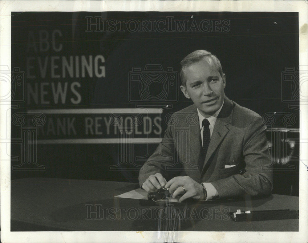 1969 Press Photo Frank Reynolds American television journalist ABC News - Historic Images