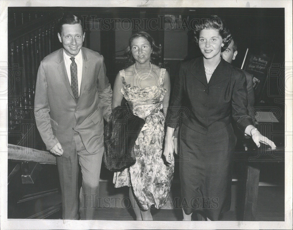 1960 Press Photo Republican Cocktail Party Mr &amp; Mrs William Rentschler. - Historic Images