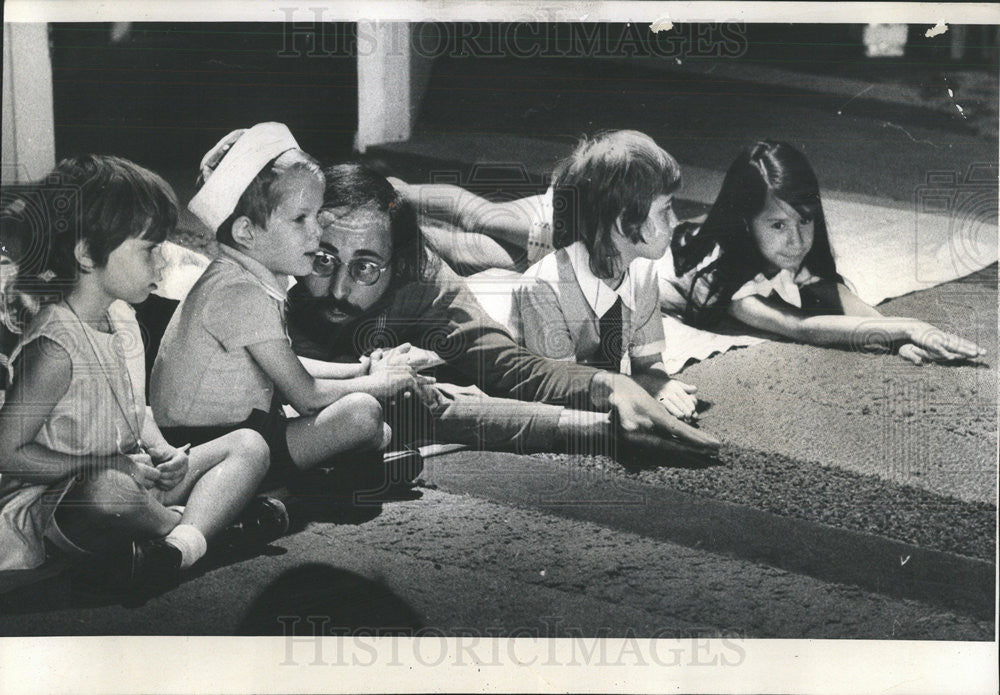 1972 Press Photo John FeFabbio Alice Liddell Theater Co - Historic Images