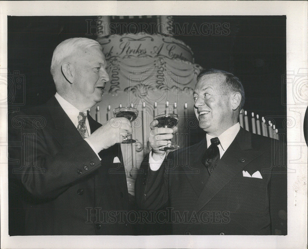 1952 Press Photo Hughston McBain American Chairman Stores Board Chicago Illinois - Historic Images