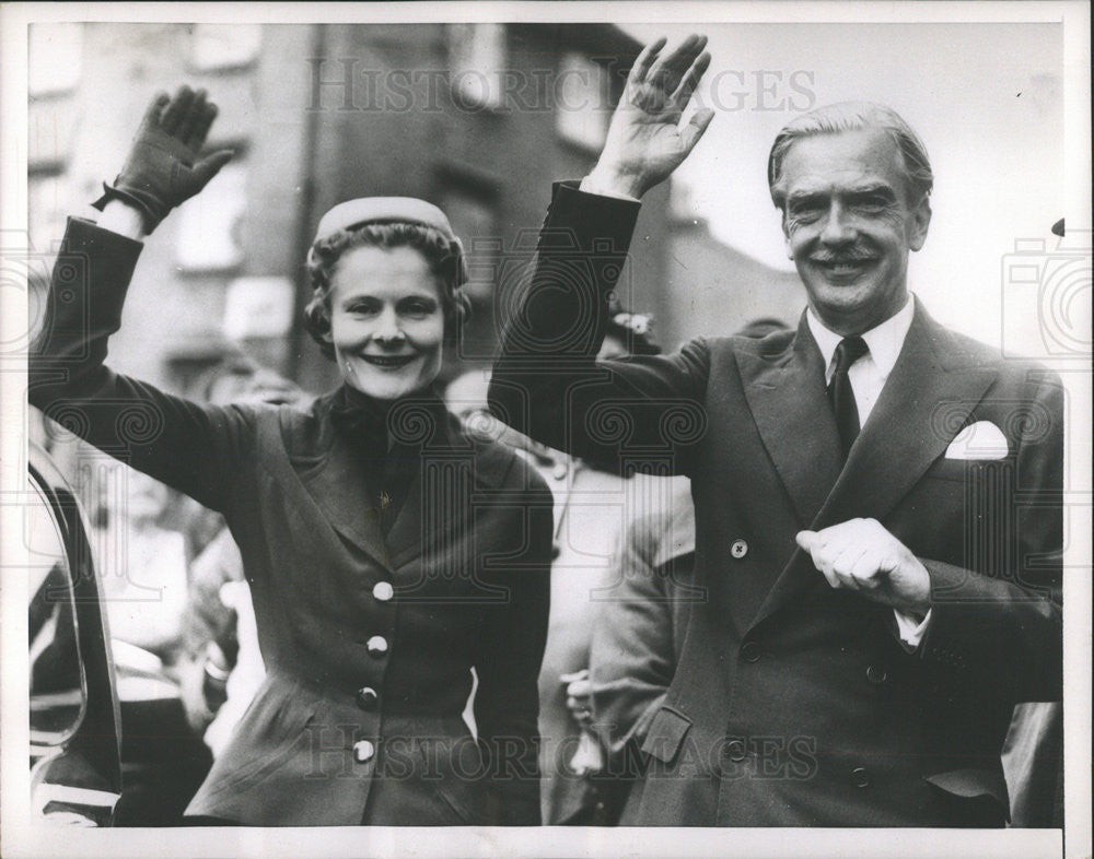 1955 Press Photo Lady Eden and Sir Anthony Eden - Historic Images