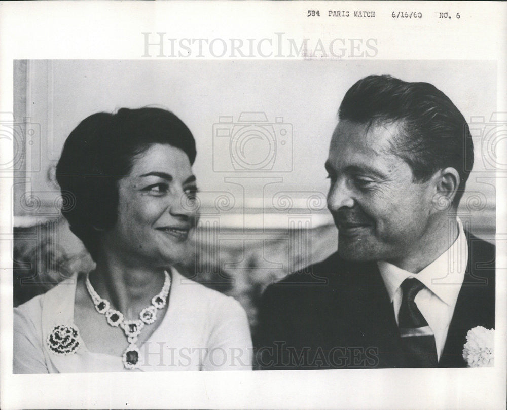 1960 Press Photo Princess Ashraff, Shak Of Iran&#39;s Twin Sister-Husband In Paris - Historic Images