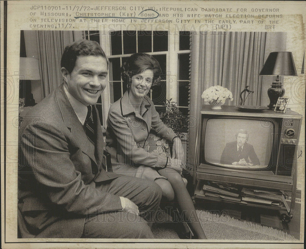 1972 Press Photo Rep Candidate Christopher Kit Bond And Wife In Home - Historic Images