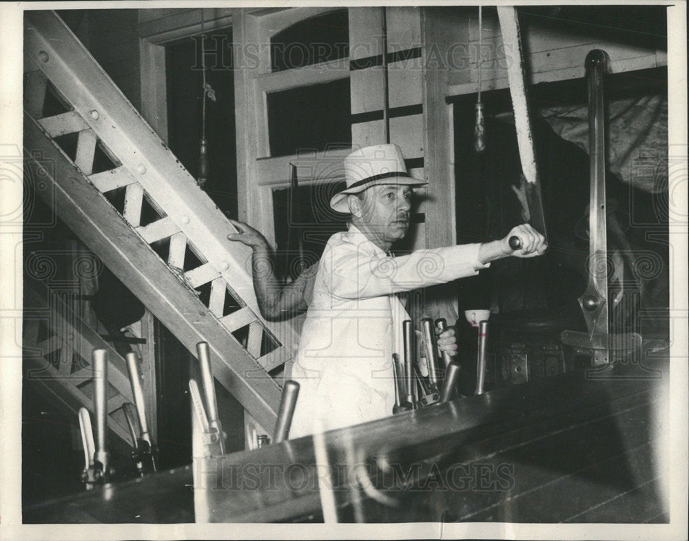 1940 Press Photo Glen Eggerton Governor Panama Canal - Historic Images