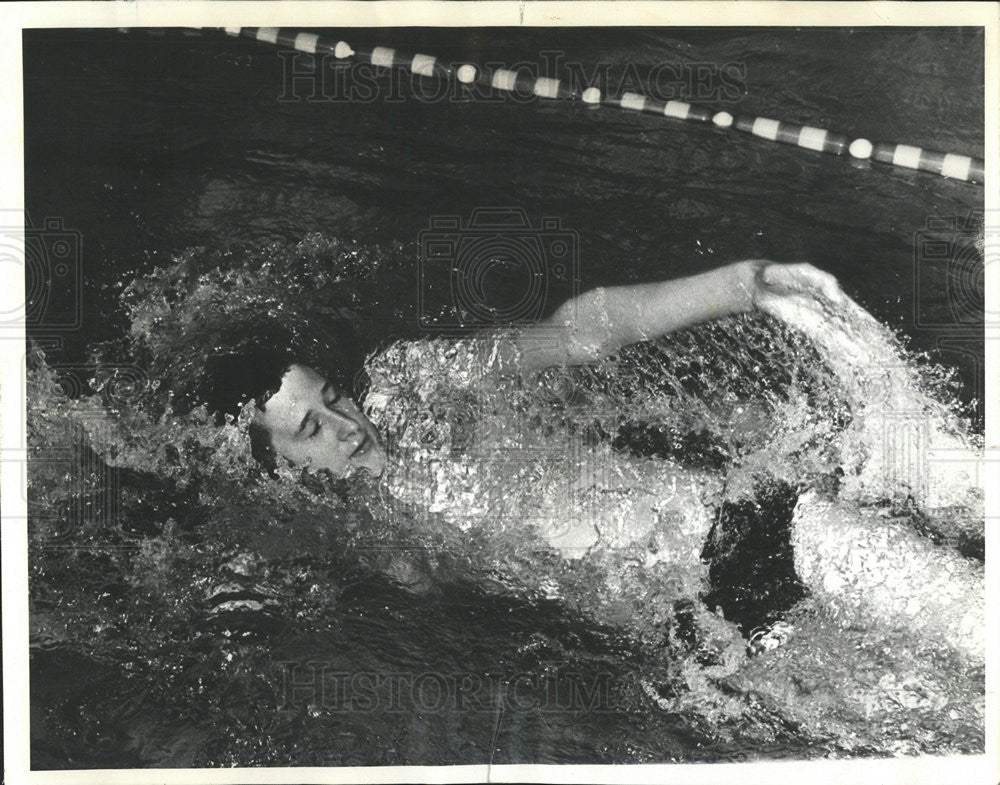 1966 Press Photo Steve McCarthy Loyola Academy Wins 50 Yard Backstroke - Historic Images