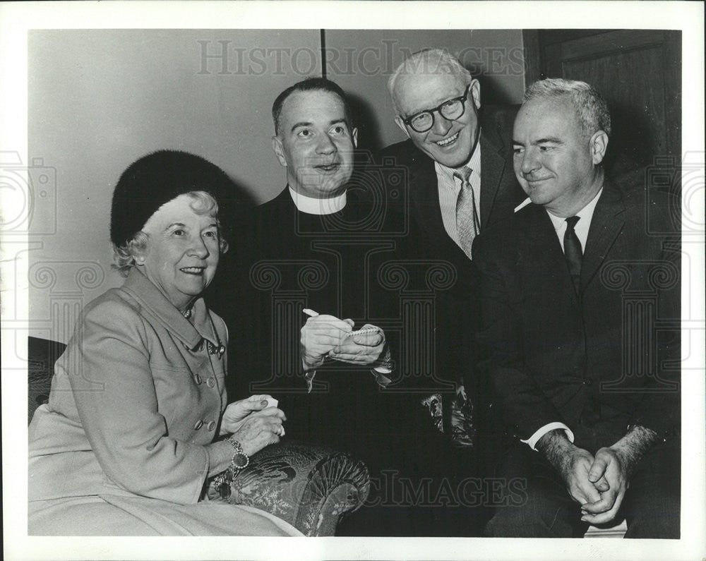 Press PhotoReverend Eugene McClory, Ruby Ryan,Joseph Merrion &amp; Bernard Carey - Historic Images