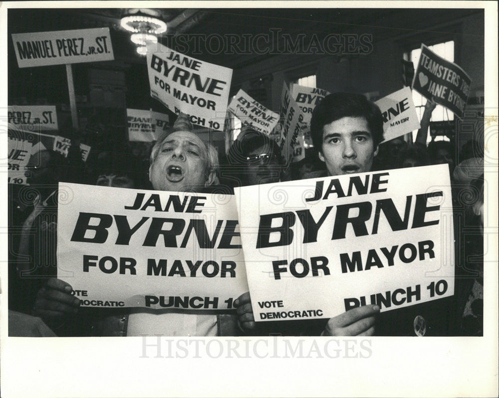 1987 Press Photo Veterans Union Members Support Jane M Byrne For Mayor - Historic Images