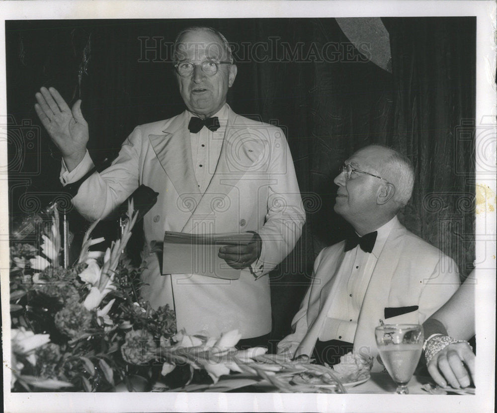 1955 Press Photo Former President Truman at the Imperial Potentate&#39;s Banquetv - Historic Images