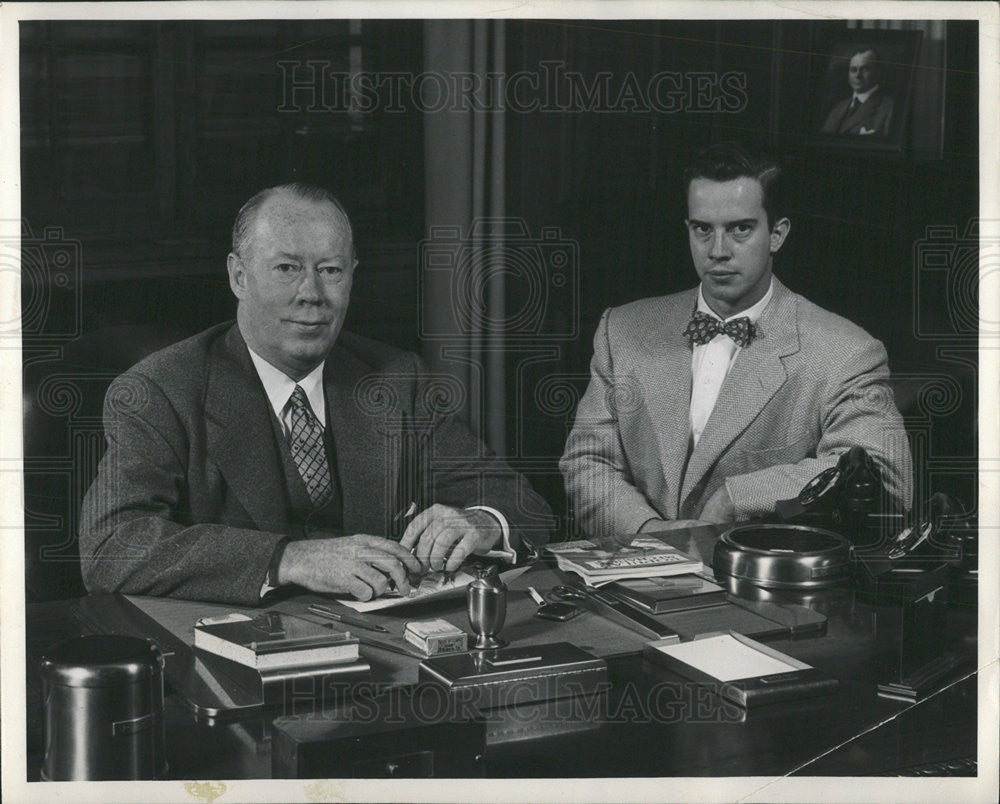 1951 Press Photo H.H. Windsor, Jr., grandson H.H. Windsor III, Popular Mechanics - Historic Images