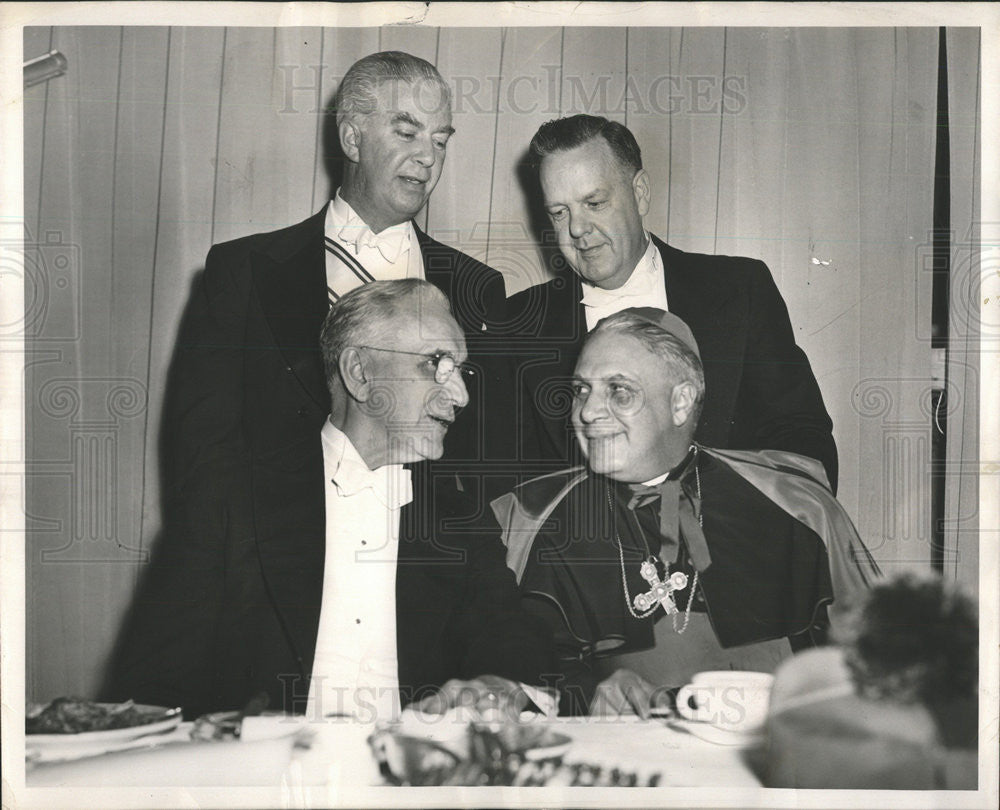 1958 Press Photo Knights Columbus Dinner Most Rev Raymond Hillinger - Historic Images