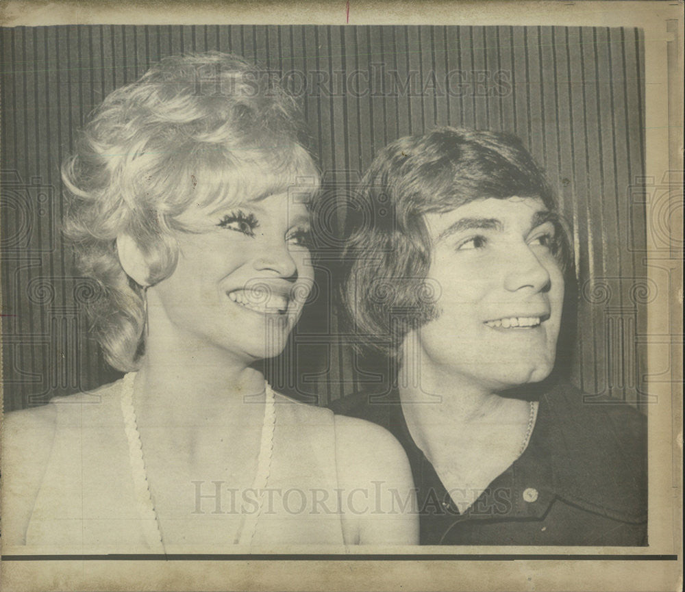 1972 Press Photo Singers Dancers Juliet Prowse John McCook - Historic Images