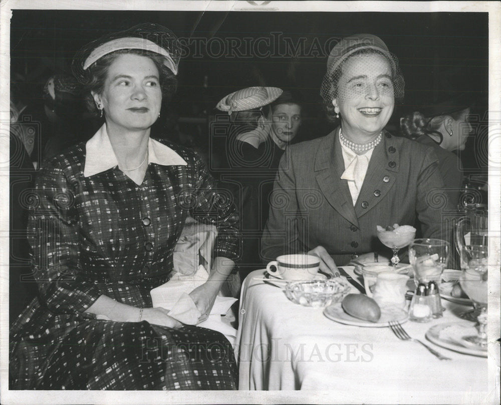 1956 Press Photo Mrs.Hughston McBain and Harold Nutting attend parade Europe - Historic Images