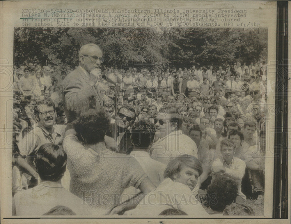 1970 Press Photo SOUTHERN ILLINOIS UNIVERSITY PRESIDENT DELYTE W. MORRIS - Historic Images