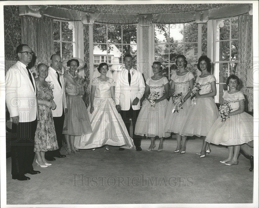 1960 Press Photo MR. MURPHY MRS. MURPHY SALHY MURPHY JULIE MURPHY - Historic Images